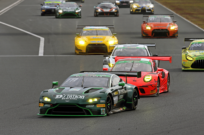 チームワークの勝利! D'station RacingがST-Xクラスで優勝 | JAF