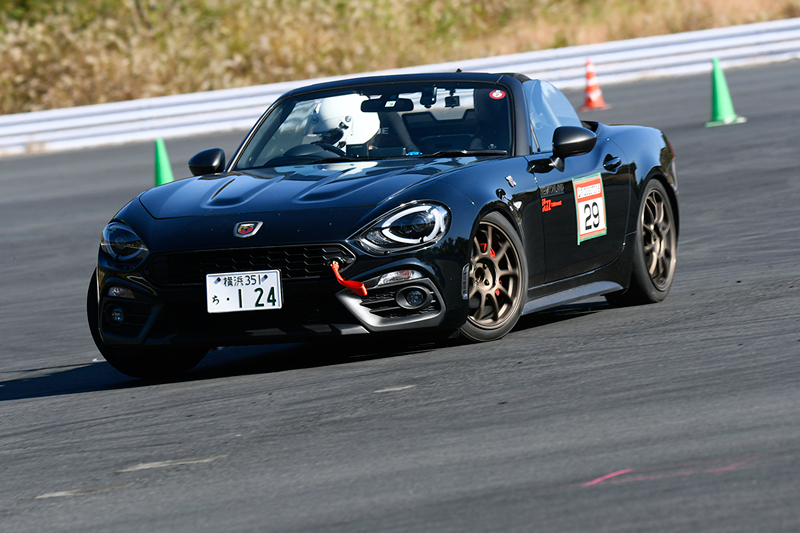 TMSC富士シリーズも最終戦。上原将幸124スパイダーがオーバーオール