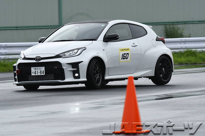 筑波開催のベイサイドジムカーナは、藤田幸児ロードスターRFが